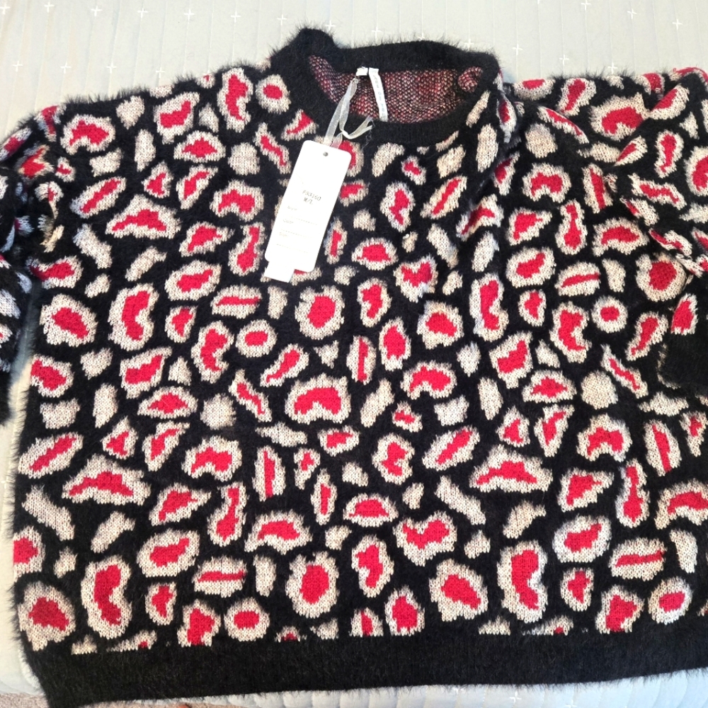 Care of You Paris acrylic drop shoulder sweater M/L